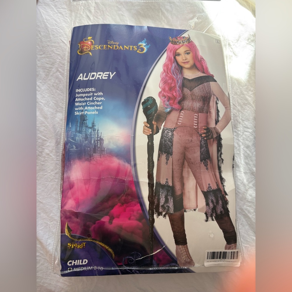 Disney Descendants 3 Audrey Costume and wig